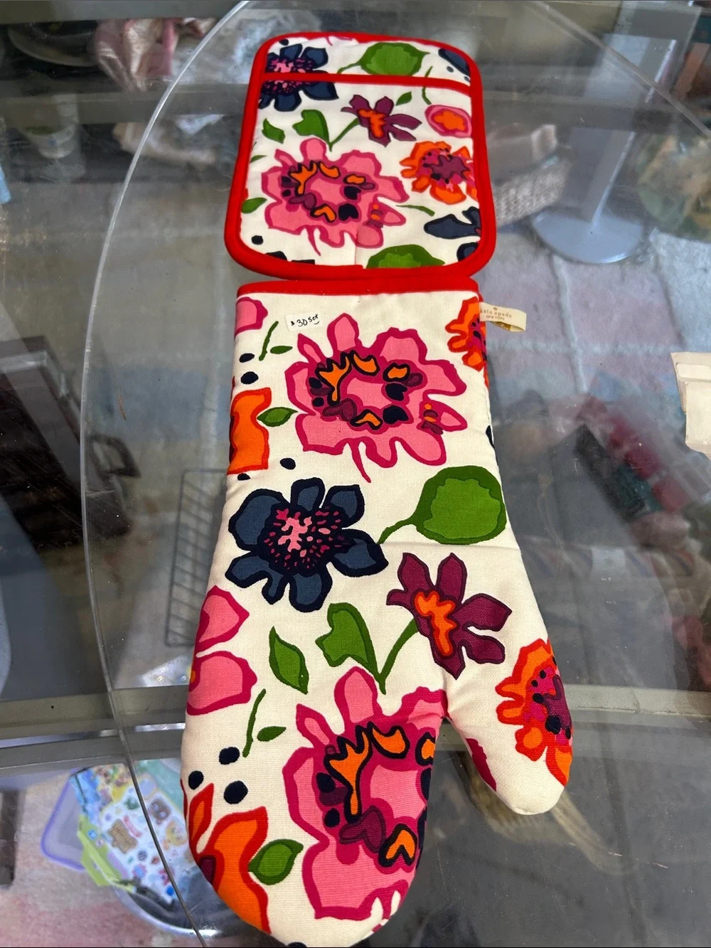 kate spade Floral Quilted Oven Mitt in White with Pink, Orange, Green and Navy